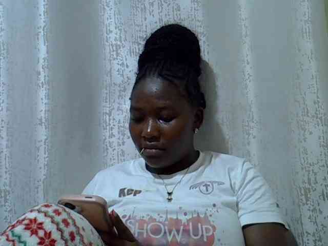 Queendee1 webcam