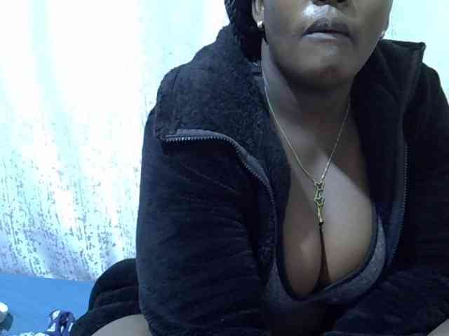 Queendee1 Queendee1