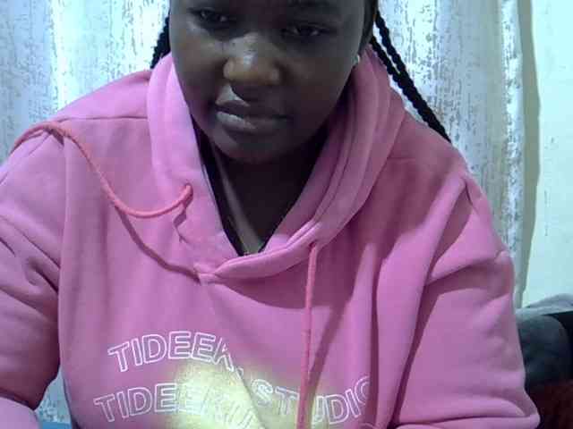 Queendee1 webcam
