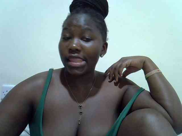 Queendee1 webcam