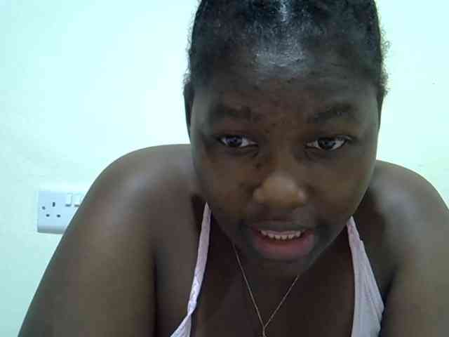 Queendee1 webcam