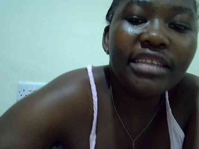 Queendee1 webcam