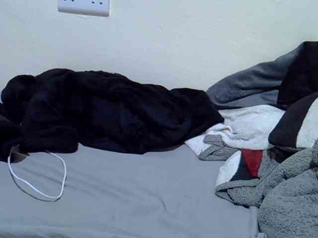 Queendee1 webcam