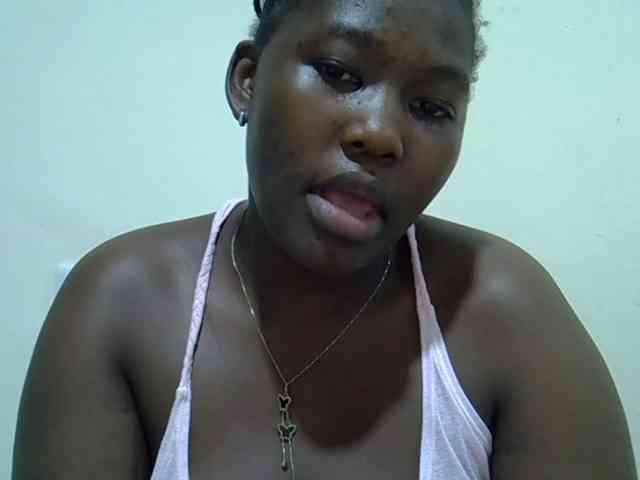 Queendee1 webcam