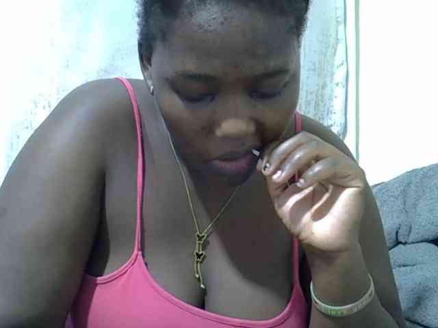 Queendee1
