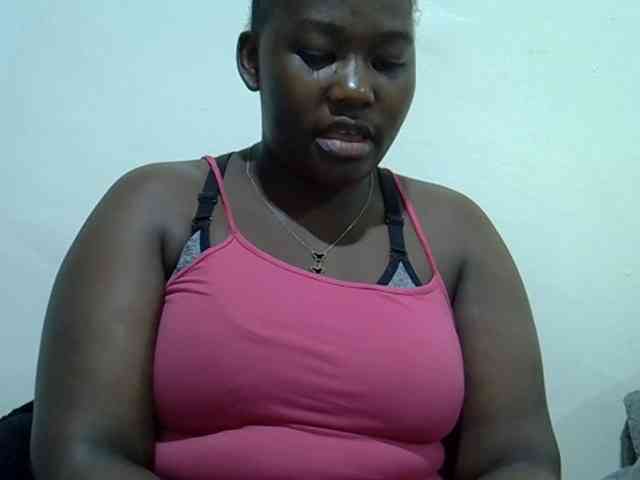 Queendee1 webcam