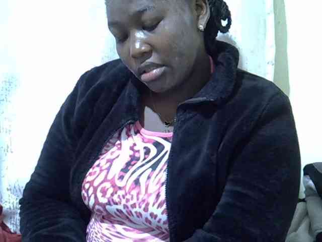 Queendee1