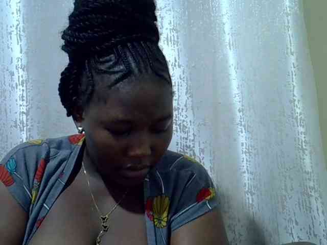 Queendee1 webcam