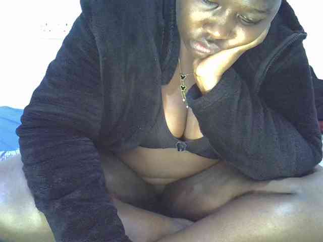 Queendee1 webcam
