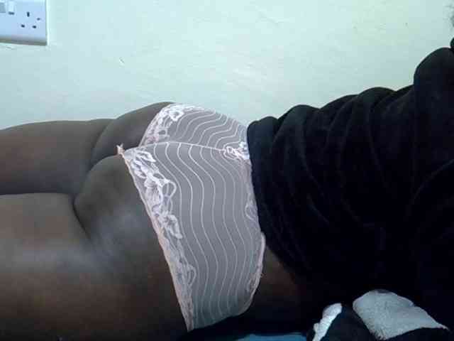 Queendee1