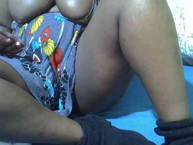 Queendee1 webcam
