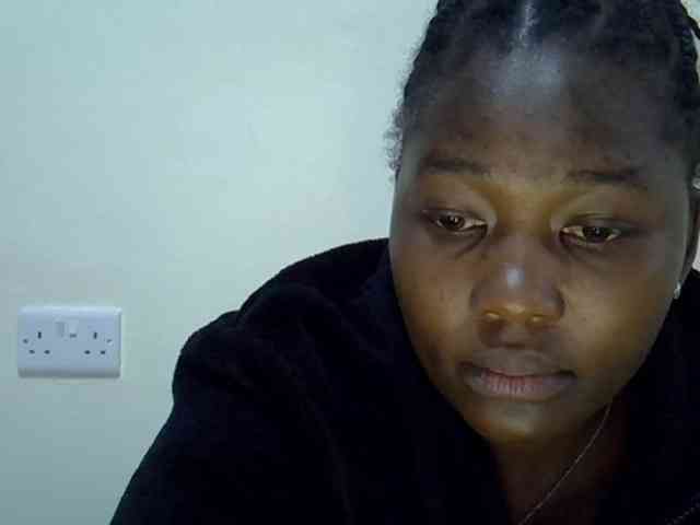 Queendee1 Queendee1