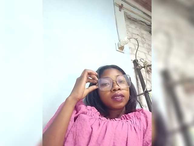 Randixo699 live cam on BongaCams