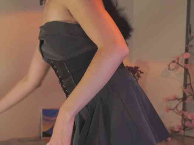 LilluCooper webcam