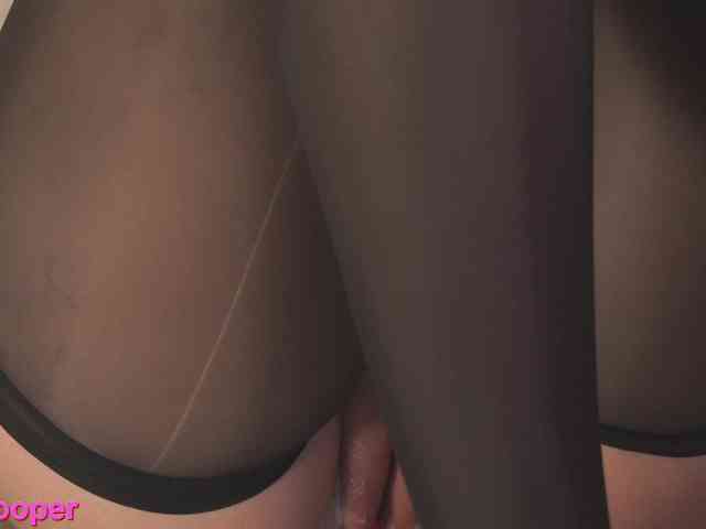 LilluCooper webcam