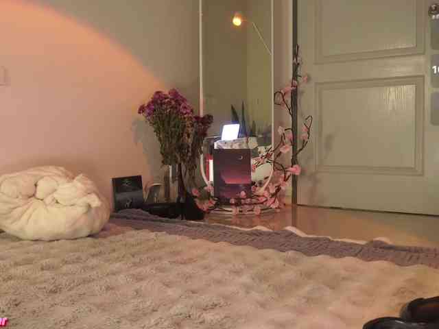 LilluCooper Sex Cam Show