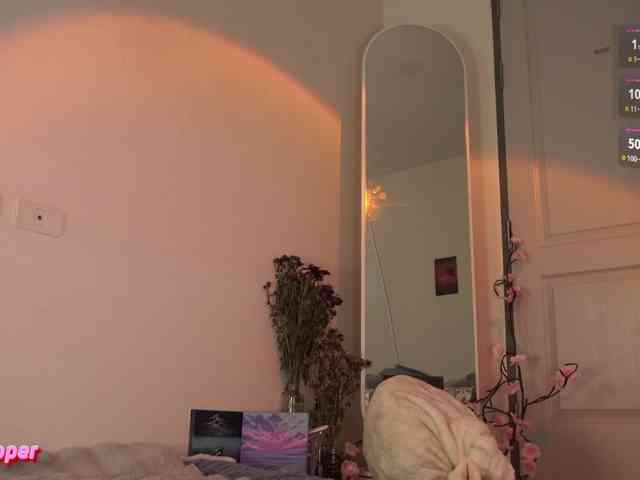 LilluCooper webcam