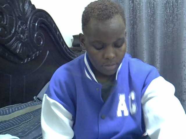 Pretty-amber72 live webcam show