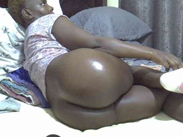 Pretty-amber72 webcam