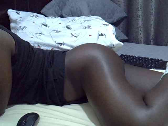 Pretty-amber72 webcam