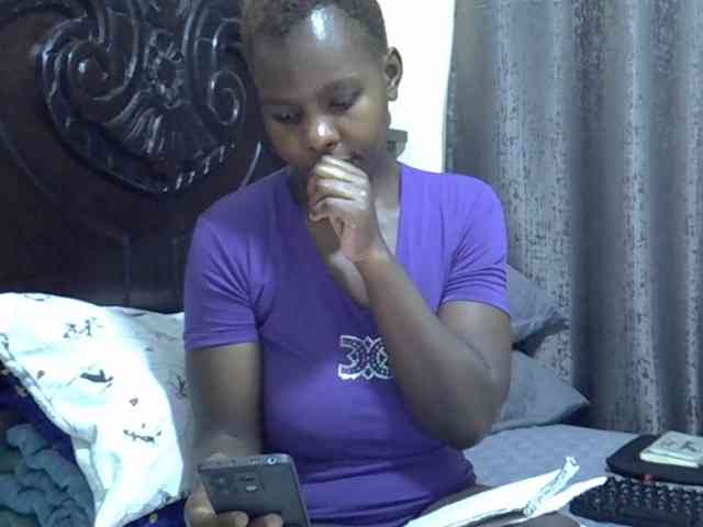 Pretty-amber72 webcam