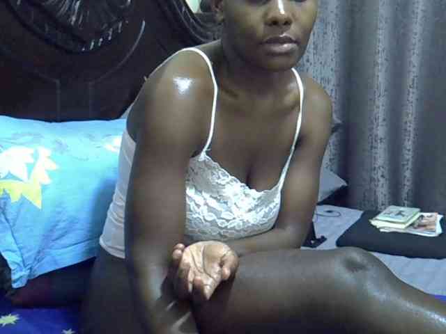 Pretty-amber72 webcam
