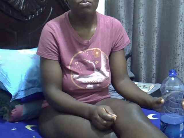 Pretty-amber72 webcam