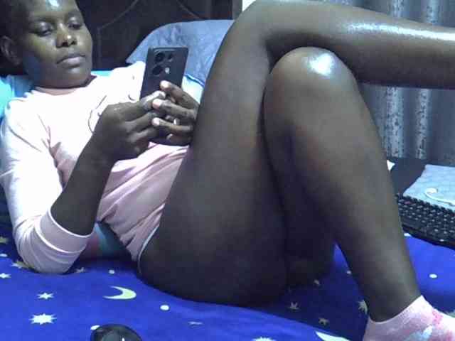 Pretty-amber72 webcam
