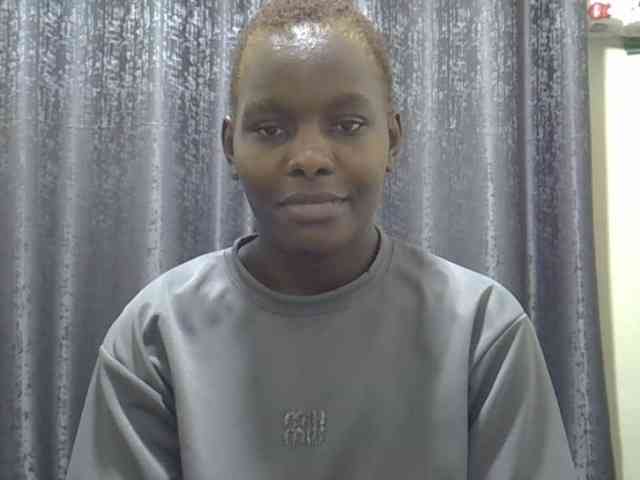 Pretty-amber72 webcam