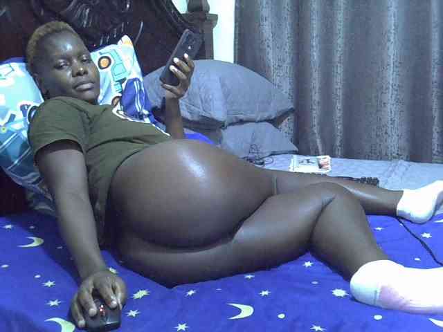 Pretty-amber72 webcam