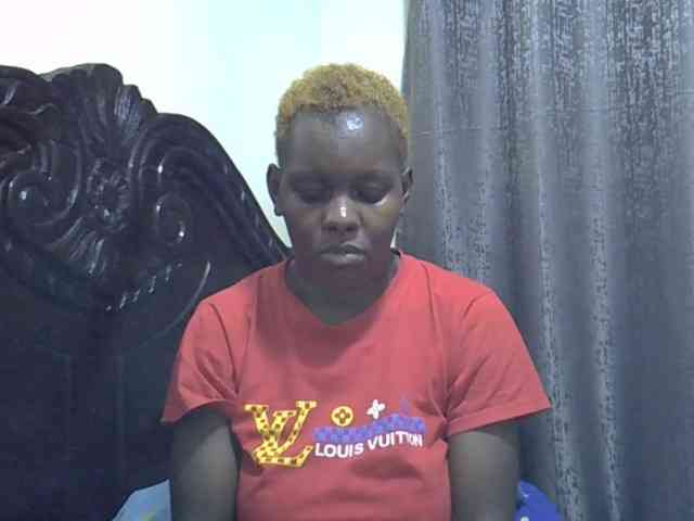 Pretty-amber72 webcam