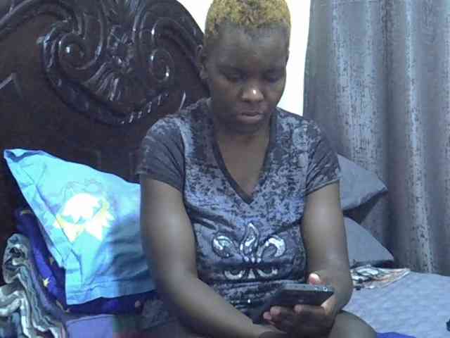 Pretty-amber72 webcam