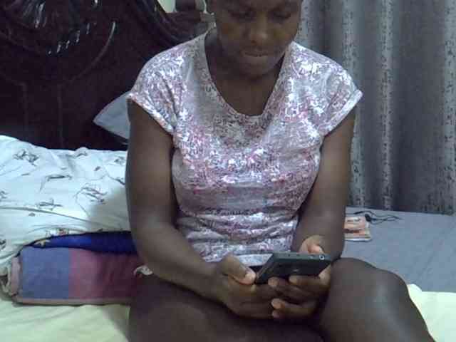Pretty-amber72 webcam