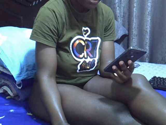 Pretty-amber72 webcam