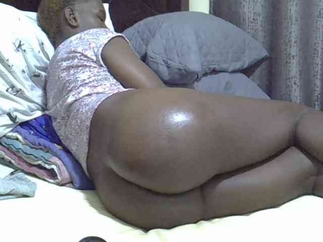 Pretty-amber72 webcam
