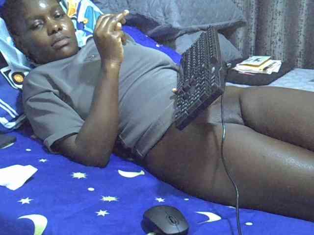 Pretty-amber72 webcam