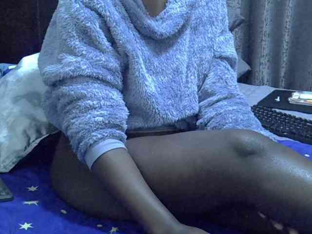 Pretty-amber72 webcam