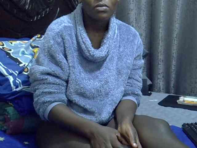 Pretty-amber72 webcam