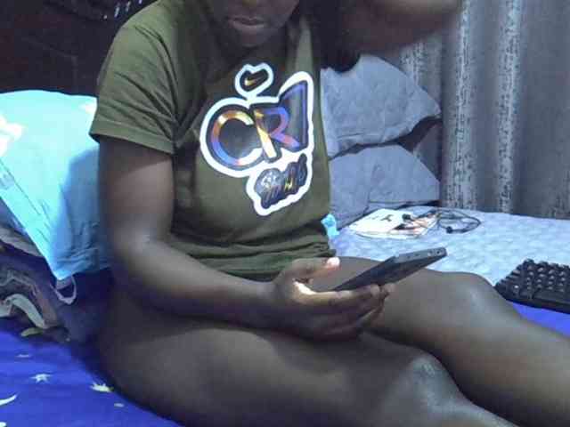 Pretty-amber72 webcam