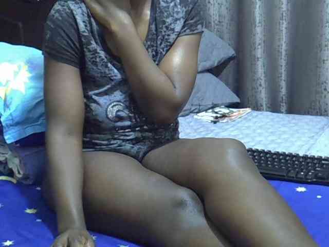 Pretty-amber72 webcam