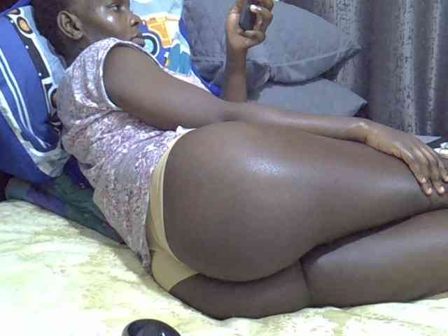 Pretty-amber72 webcam