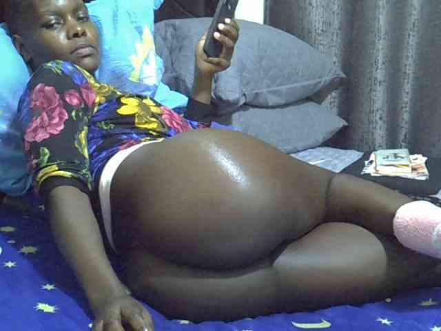 Pretty-amber72 webcam
