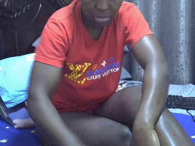 Pretty-amber72 webcam