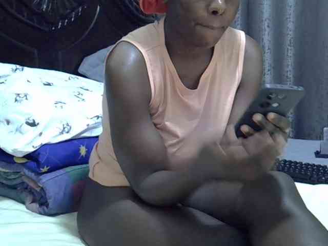 Pretty-amber72 webcam