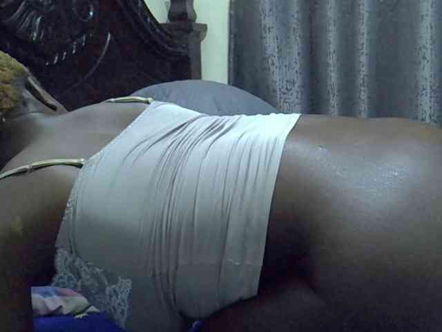 Pretty-amber72 webcam