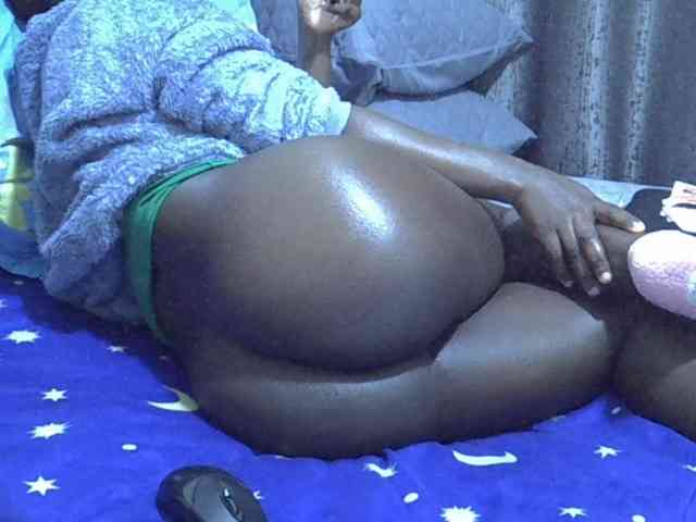 Pretty-amber72 webcam