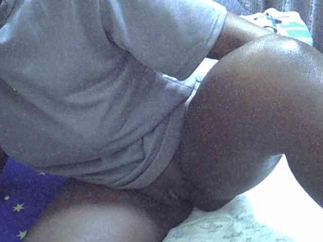 Pretty-amber72 webcam