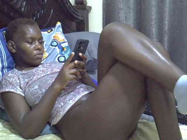 Pretty-amber72 webcam