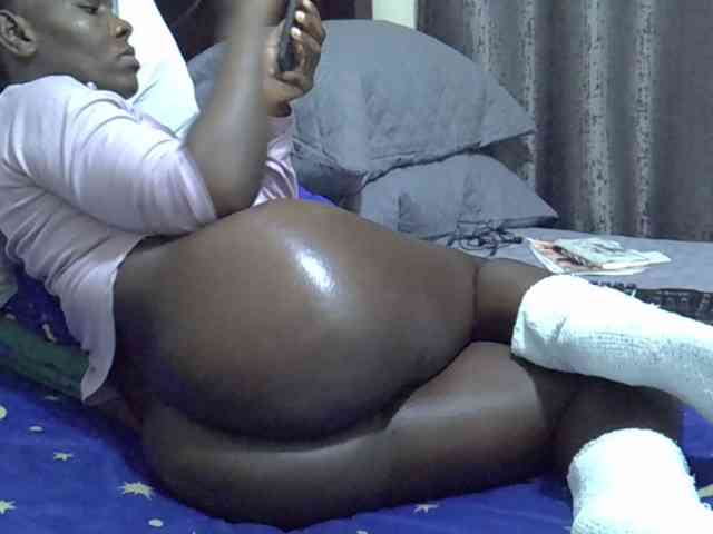 Pretty-amber72 webcam