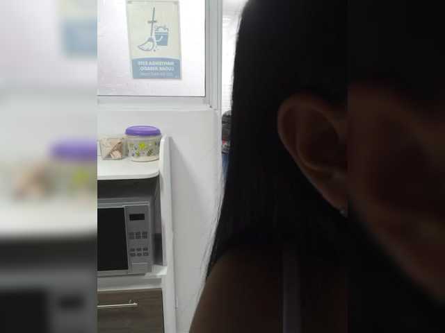 HelenMartin live cam on BongaCams